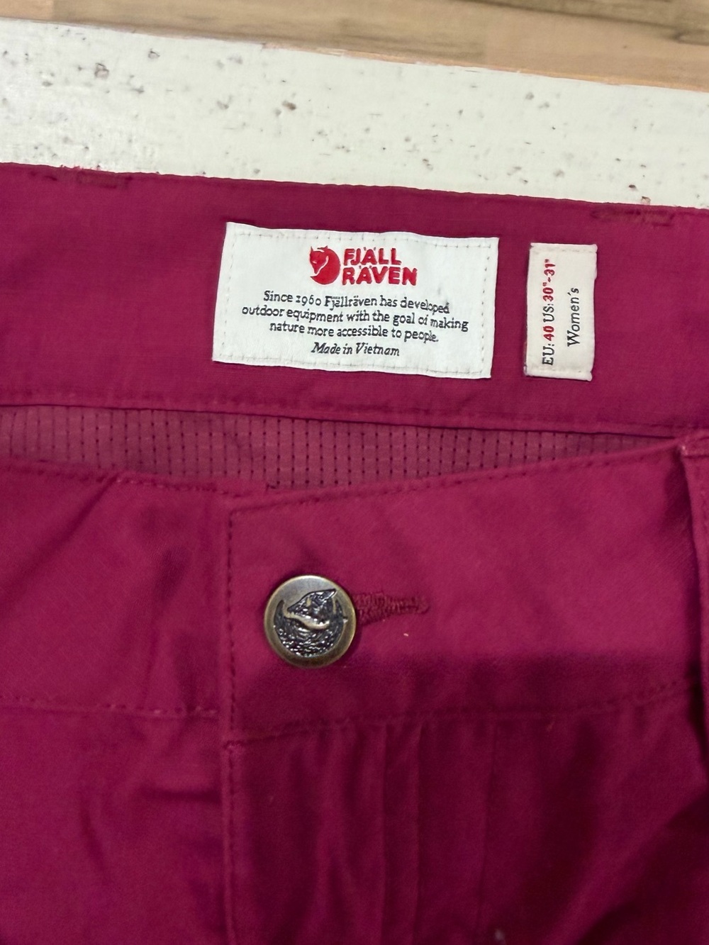 Fjallraven Women's Chinos in Magenta